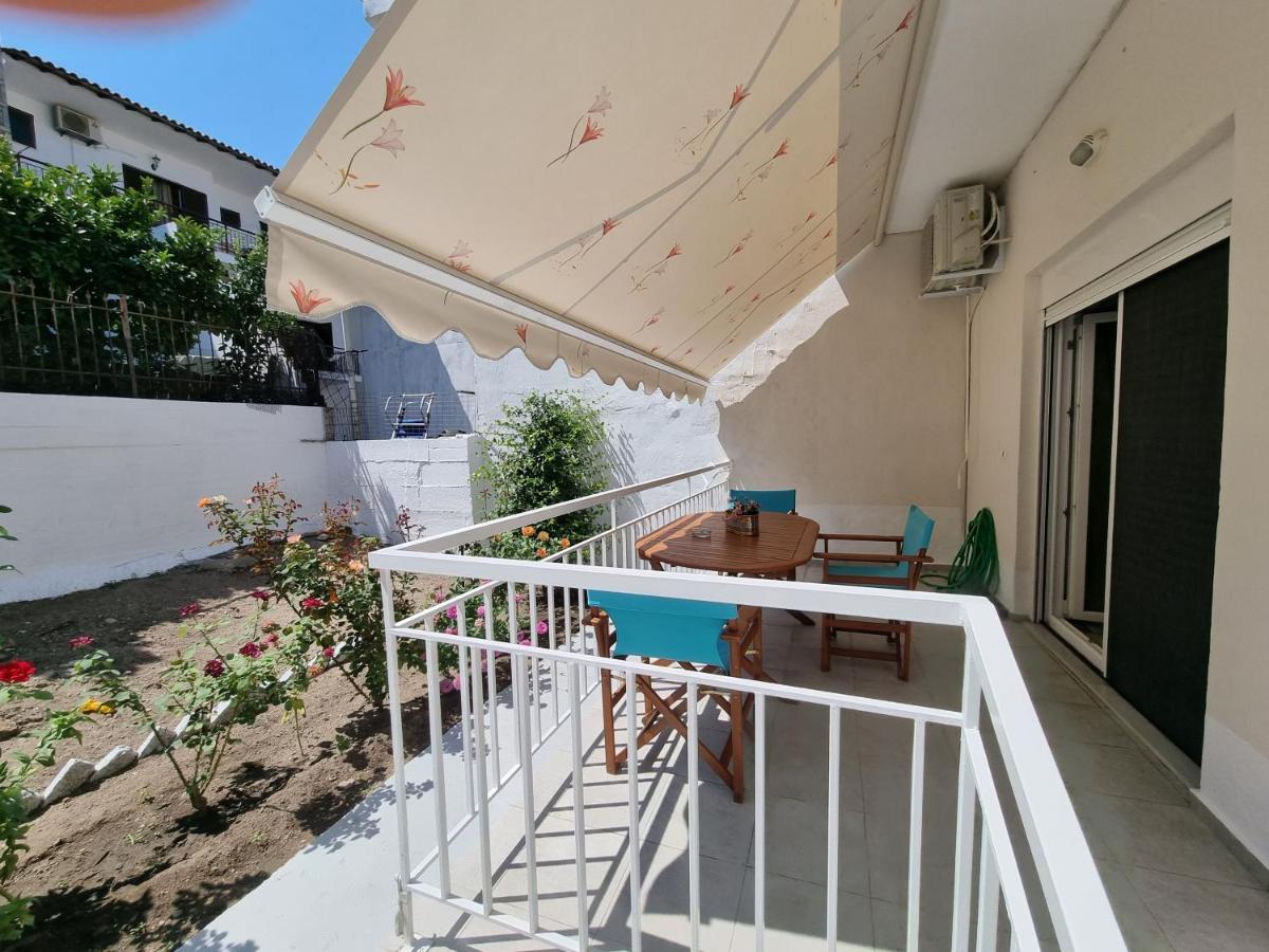 Cosy And Modern Appartment In Olympiada Exterior foto